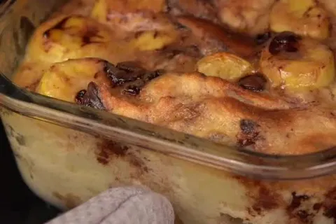 Puding Roti Coklat Pisang