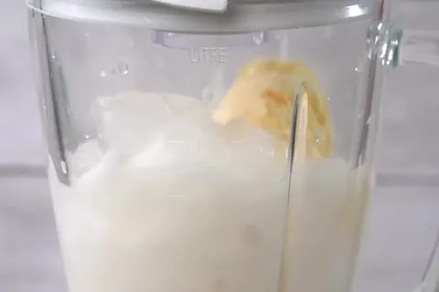 Keria Gula Melaka dan Coconut Shake