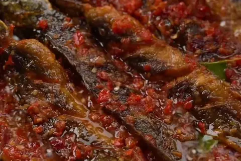 Keli Goreng Balado – Spicy & Crispy