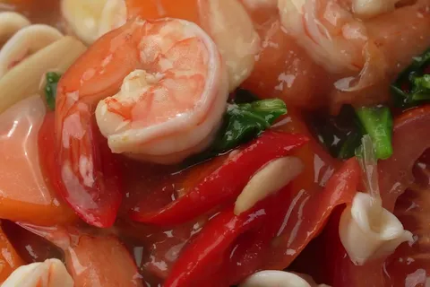 Kuih Tiaw Laknak