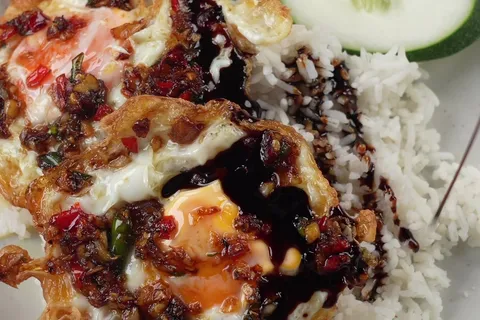 Telur Mata Tumis Cili Padi