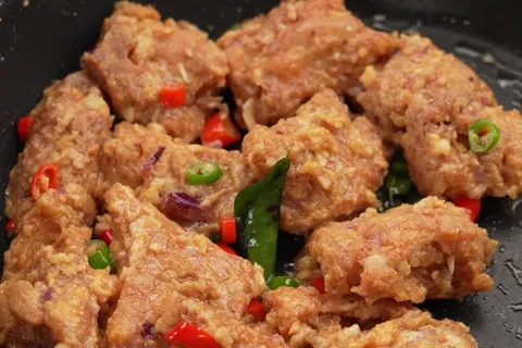 Salted Egg Chicken dan Sotong