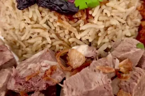 Nasi Daging Utara dan Air Asam Kerisik