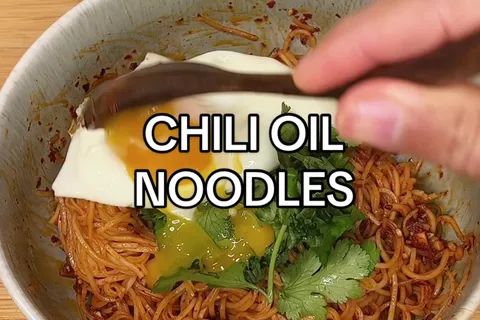 Chili Oil Noodles