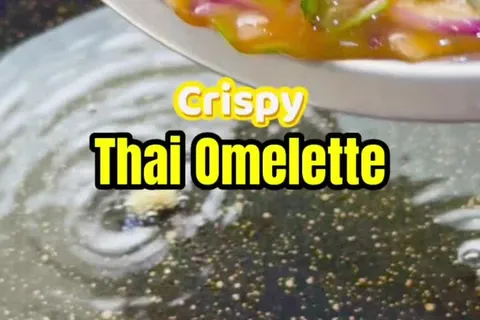 Thai Omelette dengan Sos Prik Nam Pla