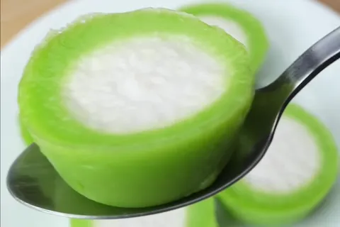 Kuih Nona Manis