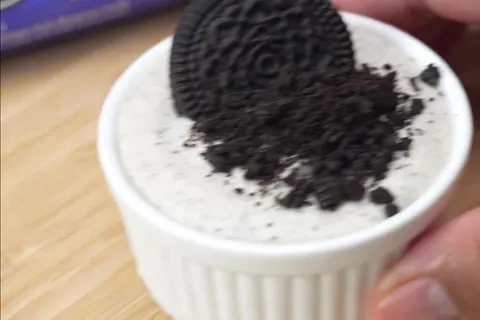 Cookies and Cream Cheesecake