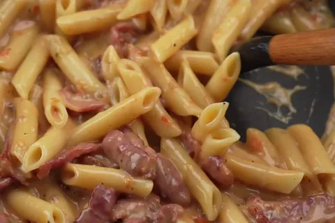 Pasta Sos Carbonara Pedas