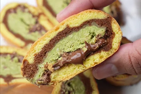 Kek Tapak Kuda Matcha Crunchy