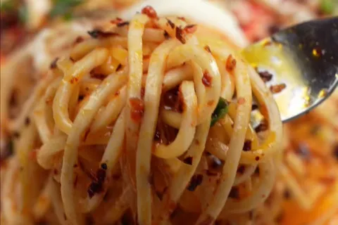 Mee Telur Chili Flakes