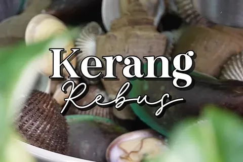 Kerang Rebus dengan Kuah Kacang