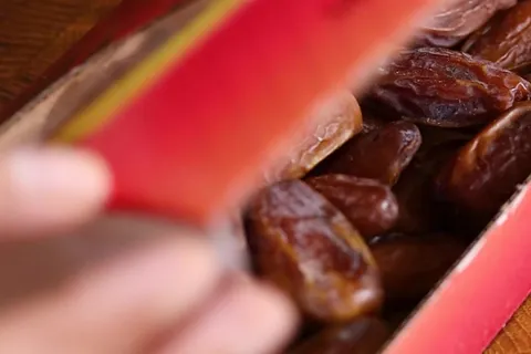 Kurma Coklat Smoothie Oat