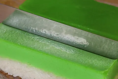 Kuih Seri Muka