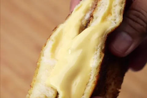 Caramelized Cheese Toast