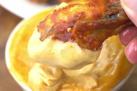 Buffalo Chicken Wing dengan Spicy Mayo