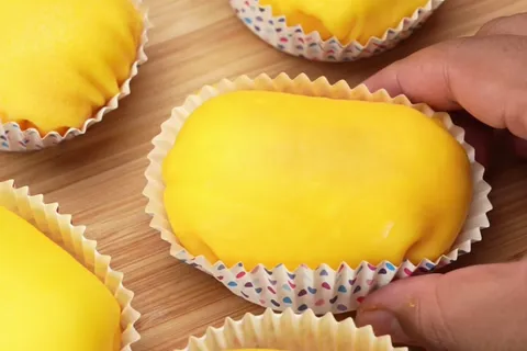 Mango Crepe