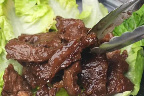 Daging Harimau Menangis