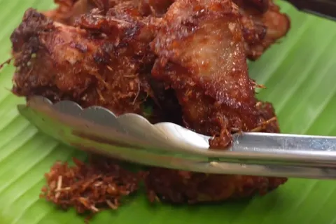 Ayam Goreng Serai Thai