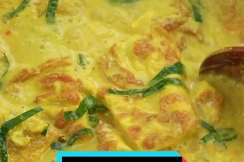 Telur Dadar Masak Lemak Cili Api
