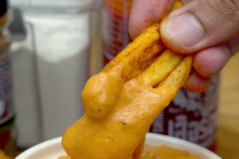 Spicy Mayo Sriracha Sauce