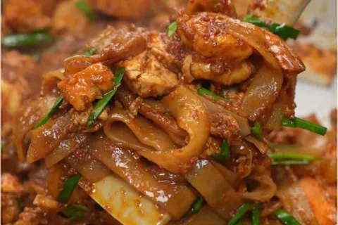 Kue Teow Pedas Berapi
