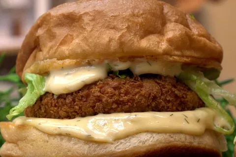 Burger Ayam Mok