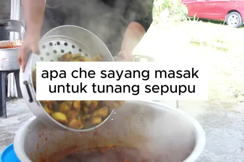 Majlis Dengan Ayam Masak Merah dan Nasi Tomato