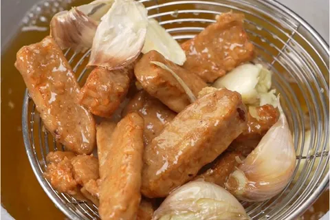 Tempe Goreng Bawang Putih
