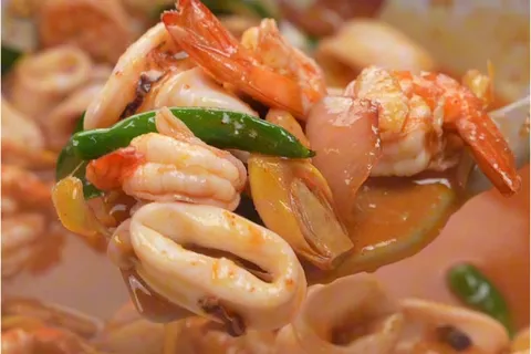 Seafood Goreng Thai