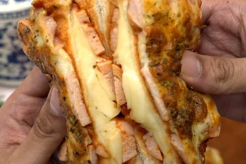Pizza Toast