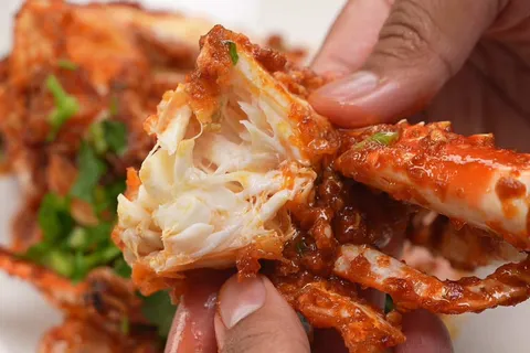Buttercup Chili Crab
