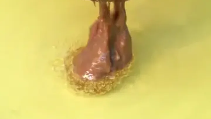 Cekodok Pisang Vico - Cekodok pisang yang unik dengan campuran serbuk coklat Vico untuk rasa lebih enak.