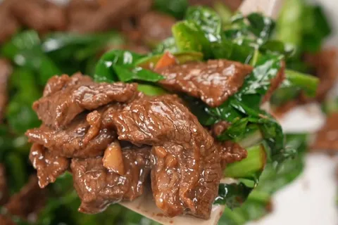 Daging Goreng Kailan