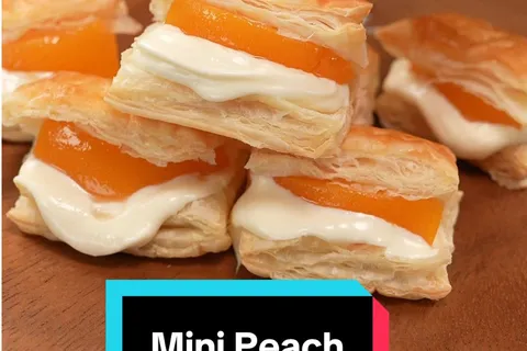Mini Peach Strudel