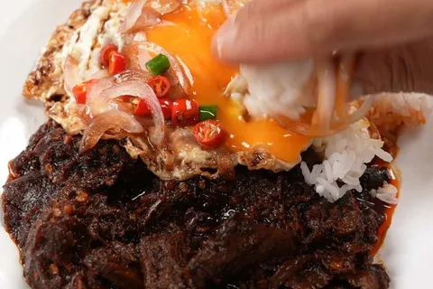 Telur Mata Kicap Dendeng