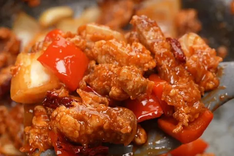Sweet & Sour Crispy Beef