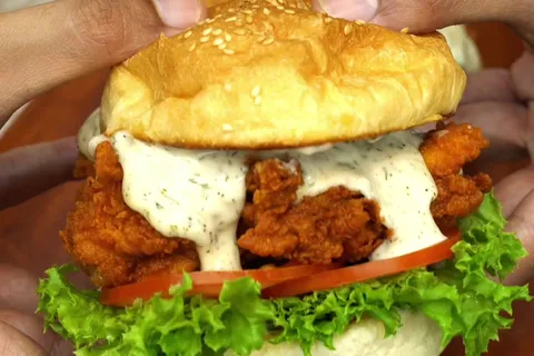 Crispy Chicken Burger