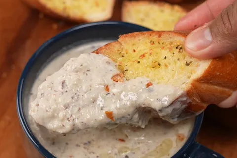 Garlic Toast dan Mushroom Soup