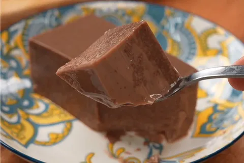 Puding Coklat Tiga Bahan