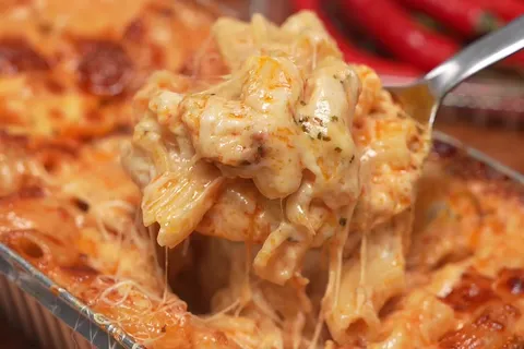 Mac & Cheese Tom Yum