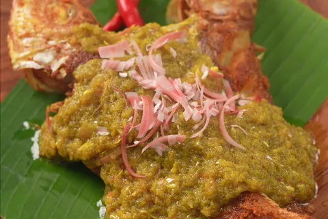 Ikan Sambal Lemak Bunga Kantan