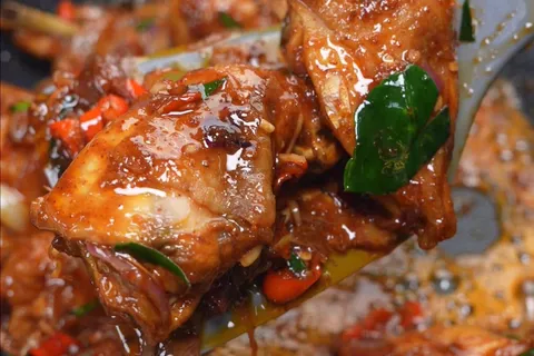 Ayam Masak Sos Pedas Thai