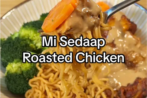 Mie Sedap dengan Ayam Panggang