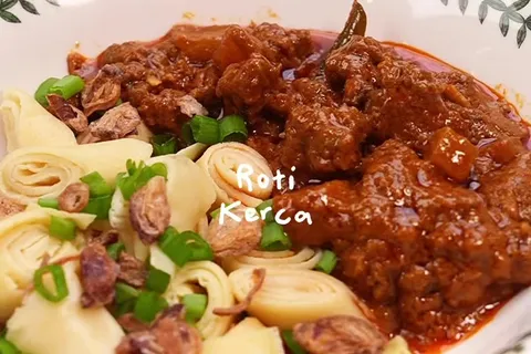 Roti Kerca dan Kari Daging