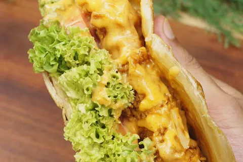 Paratha Chicken Foldover