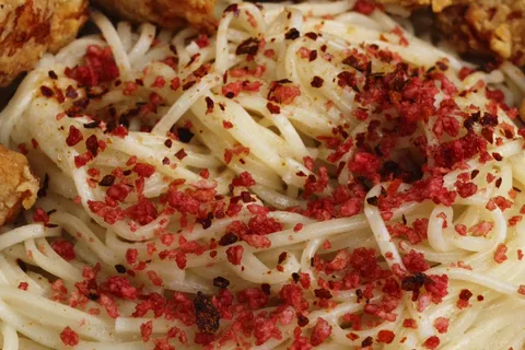 Aglio E Olio dengan Chicken Popcorn