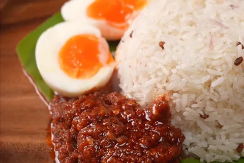 Nasi Lemak Sotong