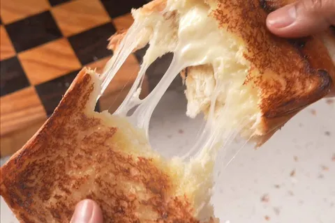 Butter Toast Cheese Mozzarella