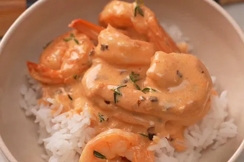 Creamy Garlic Butter Prawn