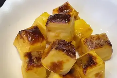 Kuih Susu Bakar